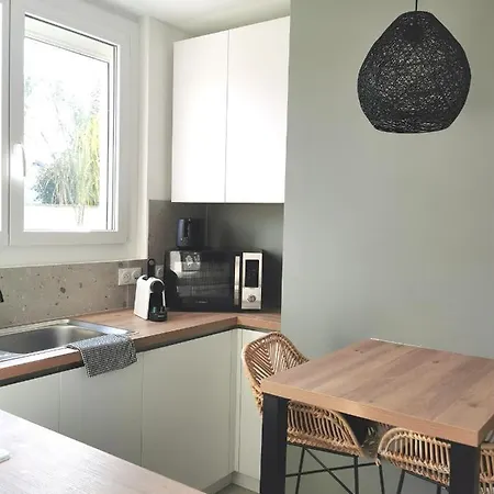 Le Cosy - *